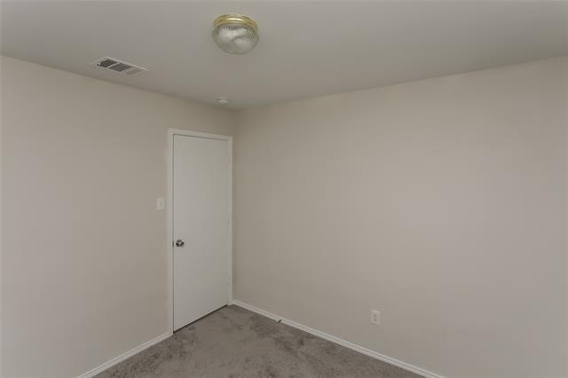 Building Photo - 9804 Crocker Dr