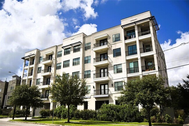 Building Photo - 1508 Blodgett St