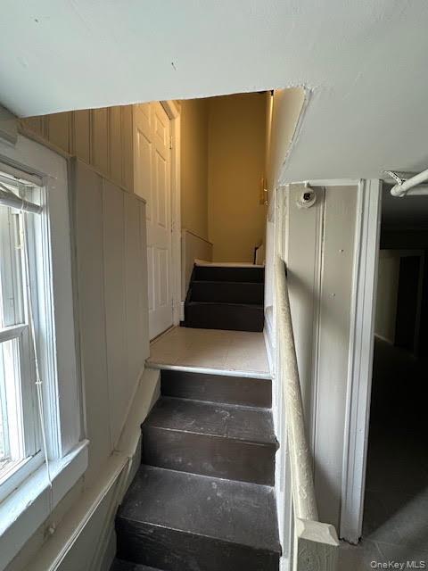 Building Photo - 234 W Market St