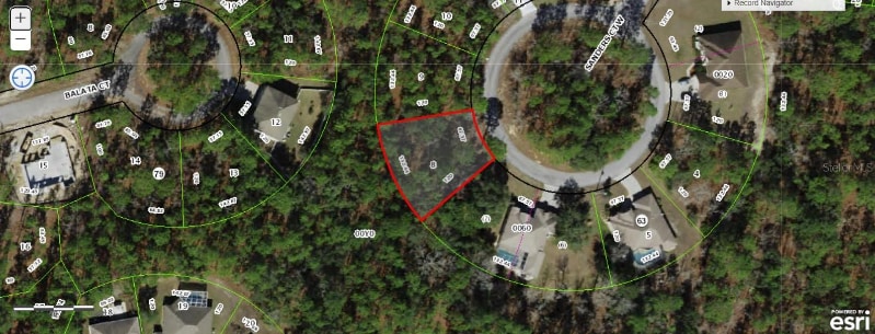 Building Photo - 12 Sanders Ct W