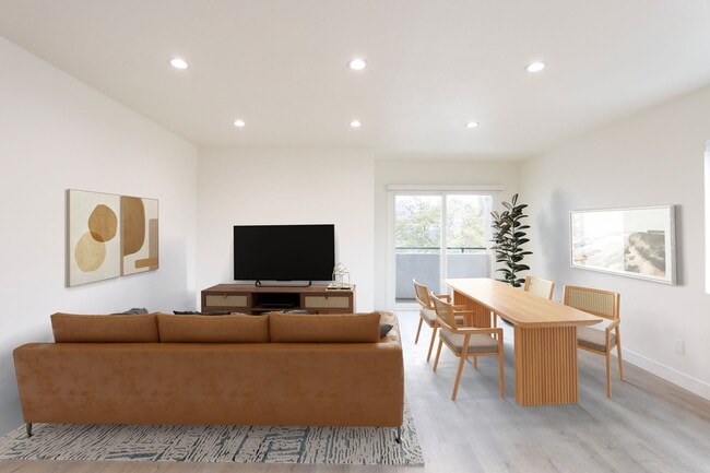 Primary Photo - 6526 Homewood Ave