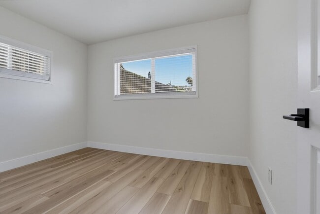 Building Photo - 1463 Sweetwater Ln