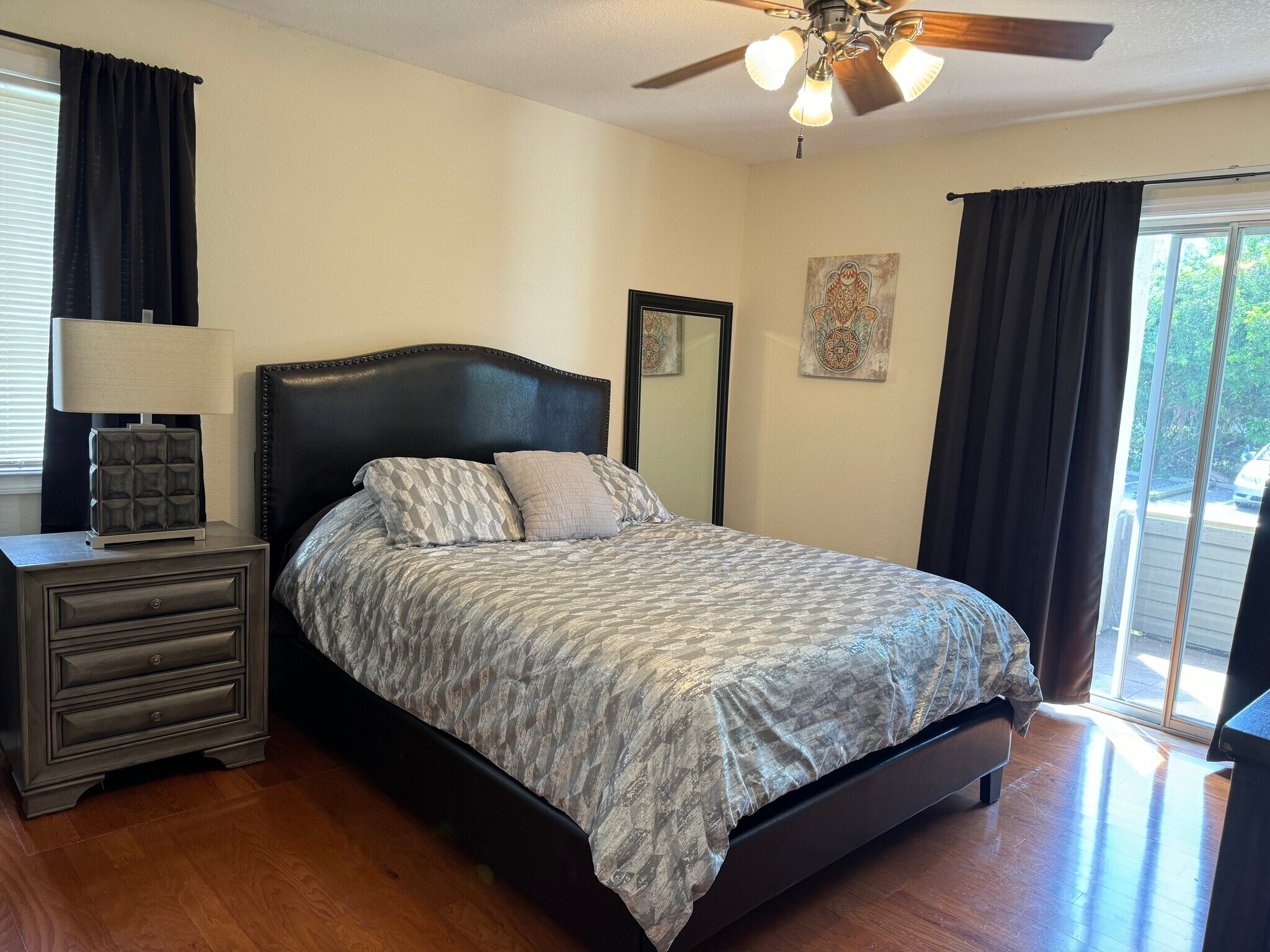 Building Photo - 10263 Gandy Blvd N