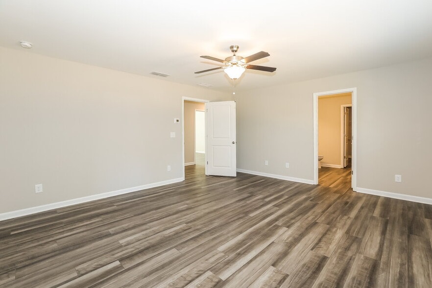 Building Photo - 4159 Kendrick Cir