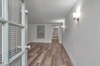 Building Photo - 12th Ave 1340-1342