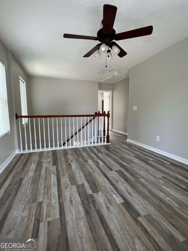 Building Photo - 503 Sautee Pl