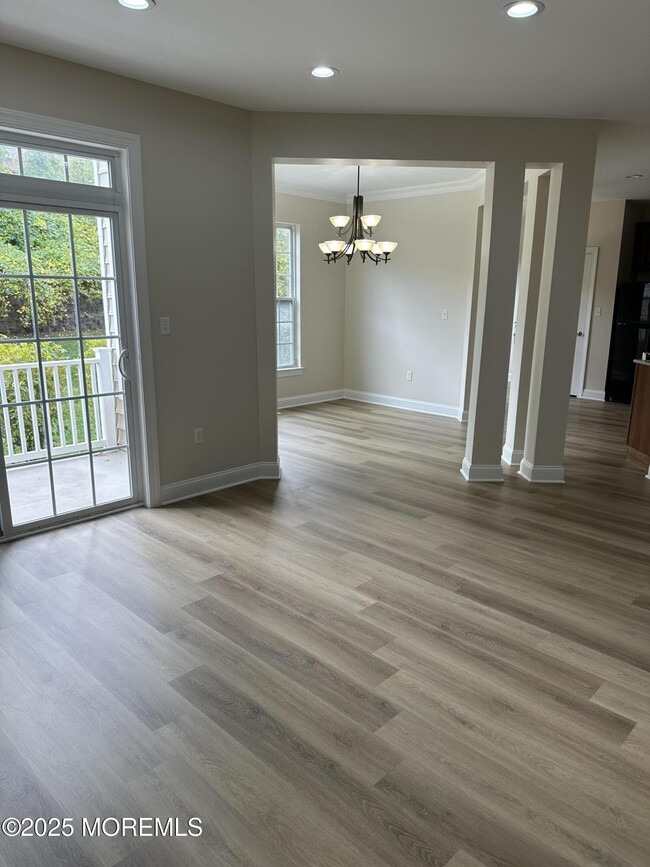 Building Photo - 1006 Abby Rd