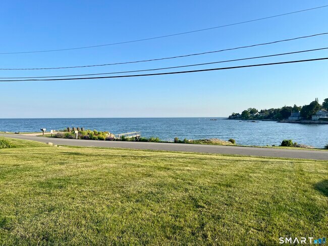 Building Photo - 672 Mulberry Point Rd