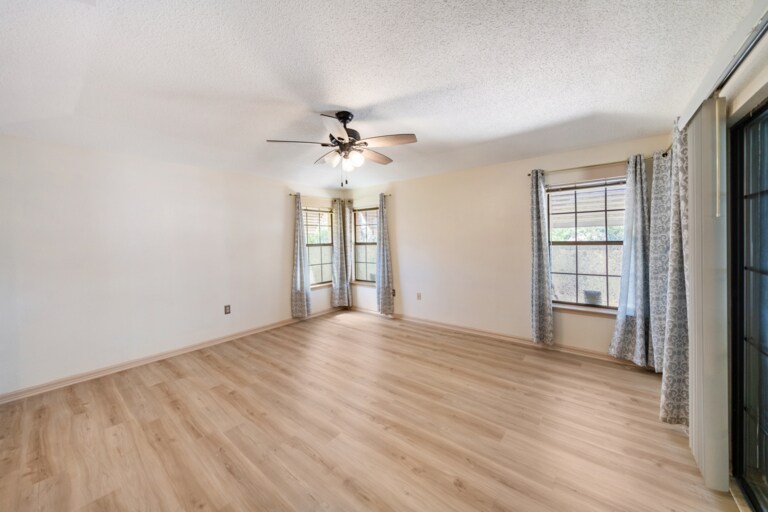 Building Photo - 3632 Fox Run