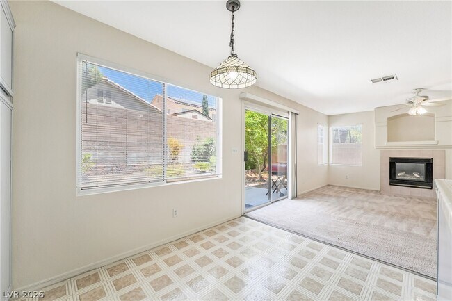 Building Photo - 9888 Sparrow Ridge Ave