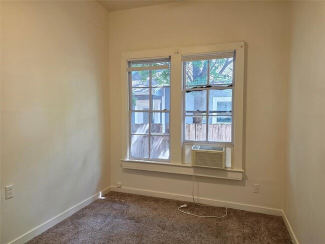 Building Photo - 4613 Avenue G