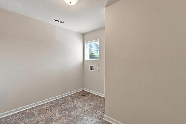 Building Photo - 8147 Feldwig Pl