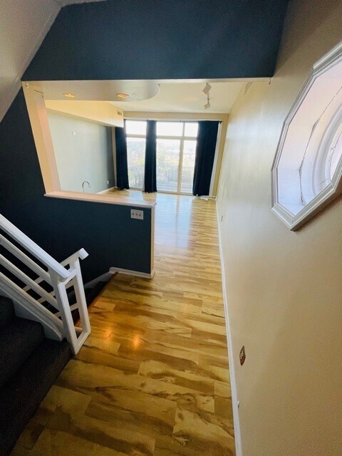 Building Photo - 55 Mulberry St