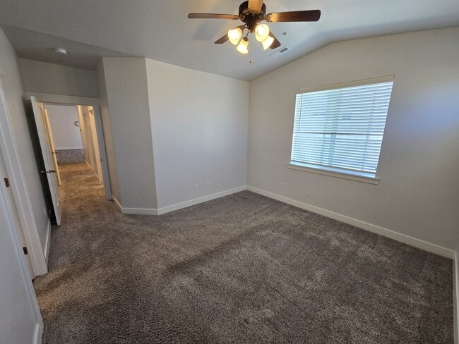 Building Photo - 1985 N 3330 W