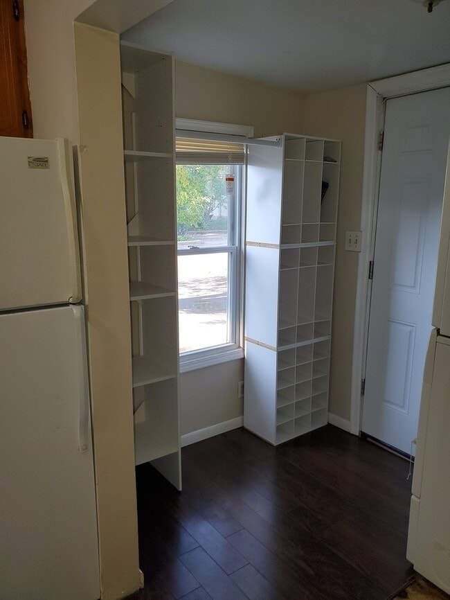 Building Photo - 2820 Stinson Blvd NE