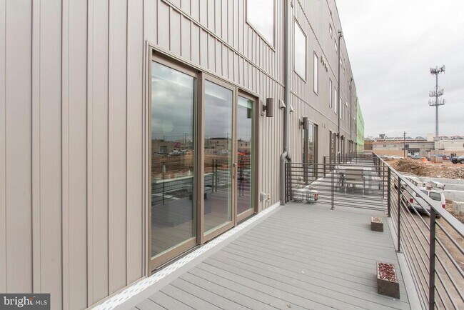 Building Photo - 2102 Kimball St