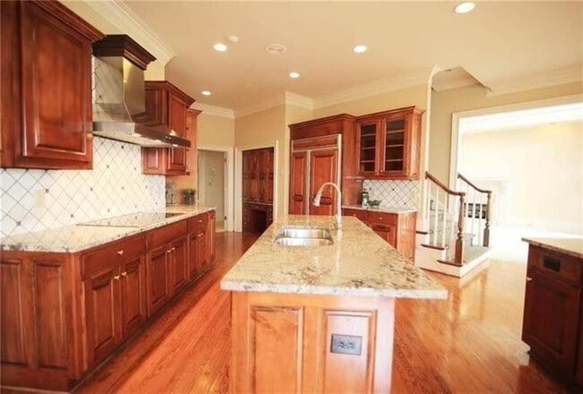 Building Photo - 2737 Tarva Pl