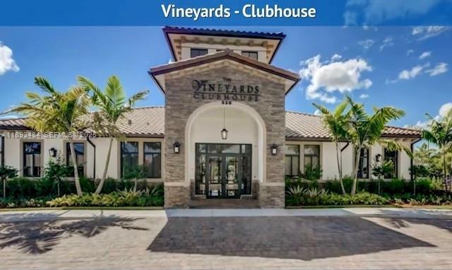 Building Photo - 158 SE 34th Terrace