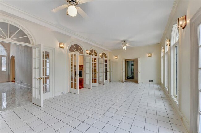 Building Photo - 1000 Grayson Pkwy