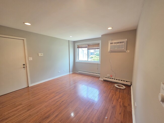 Building Photo - 164 Dunteman Dr