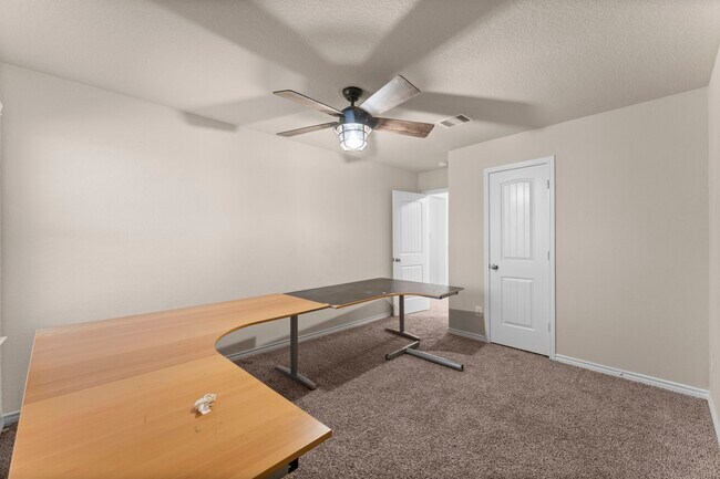 Building Photo - 18002 Sonora Brook Ln