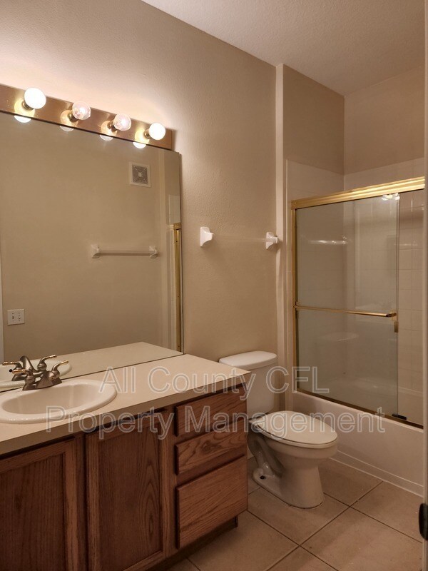 Building Photo - 6100 Stevenson Dr