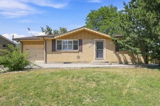 Building Photo - Outstanding Ranch Style home in Arvada!