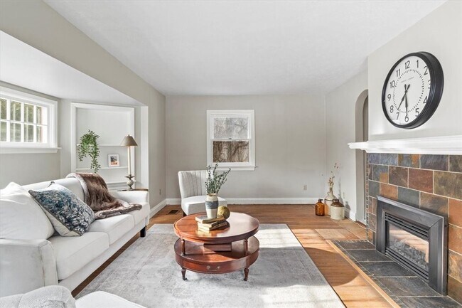 Building Photo - 43 Buffard Dr