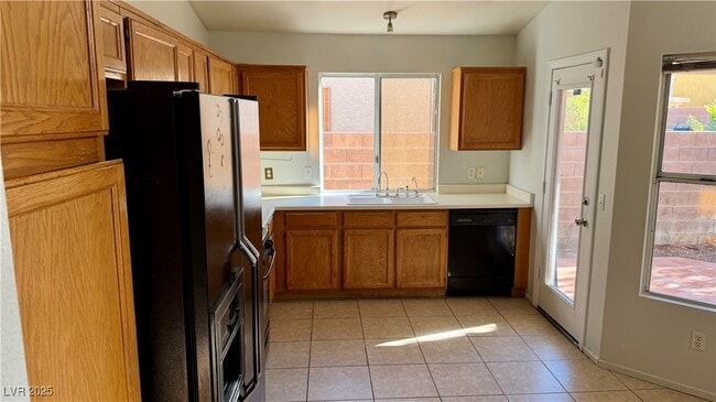 Building Photo - 6041 Spring Harvest Dr