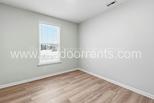 Building Photo - 7737 Solomon Dr