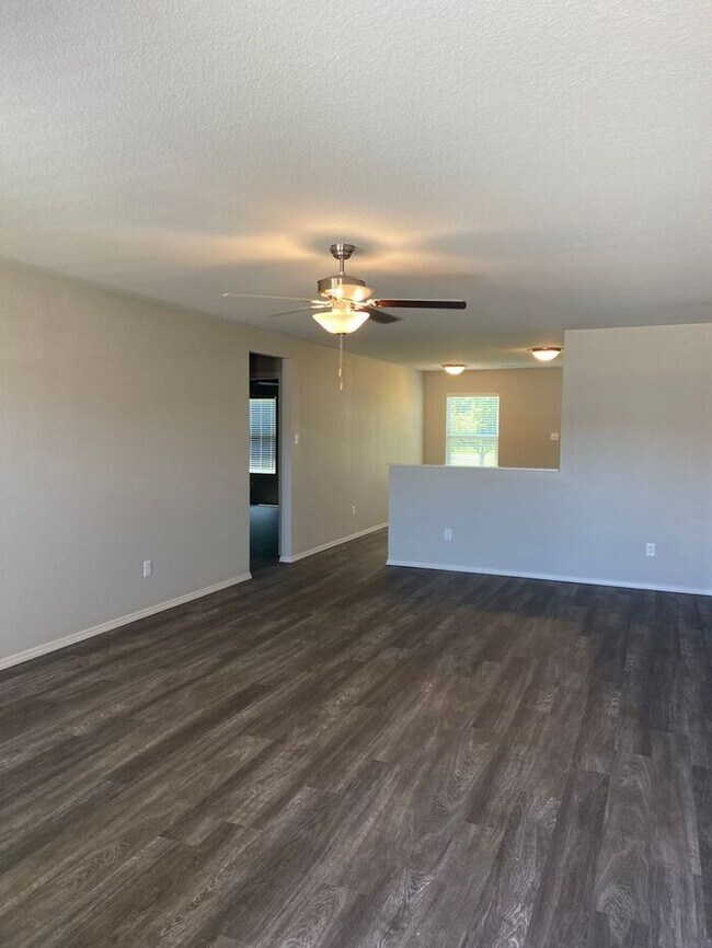 Building Photo - PRE-LEASING NOW! | Beautiful 4-Bedroom, 2-Bath Home in Conrad Court with a Fully Fenced Backyard