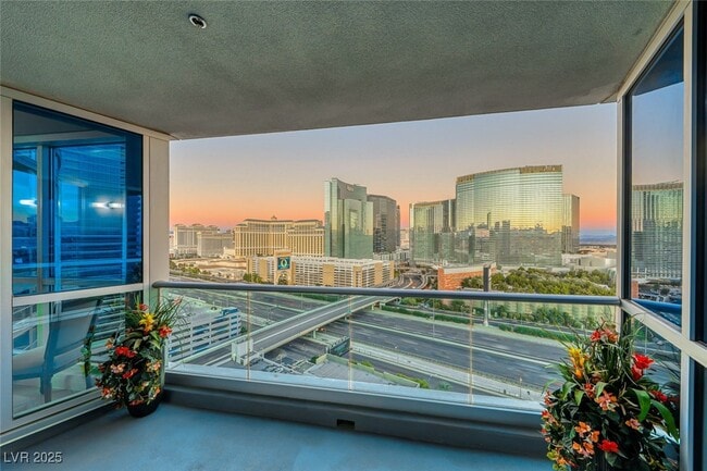 Building Photo - 4575 Dean Martin Dr