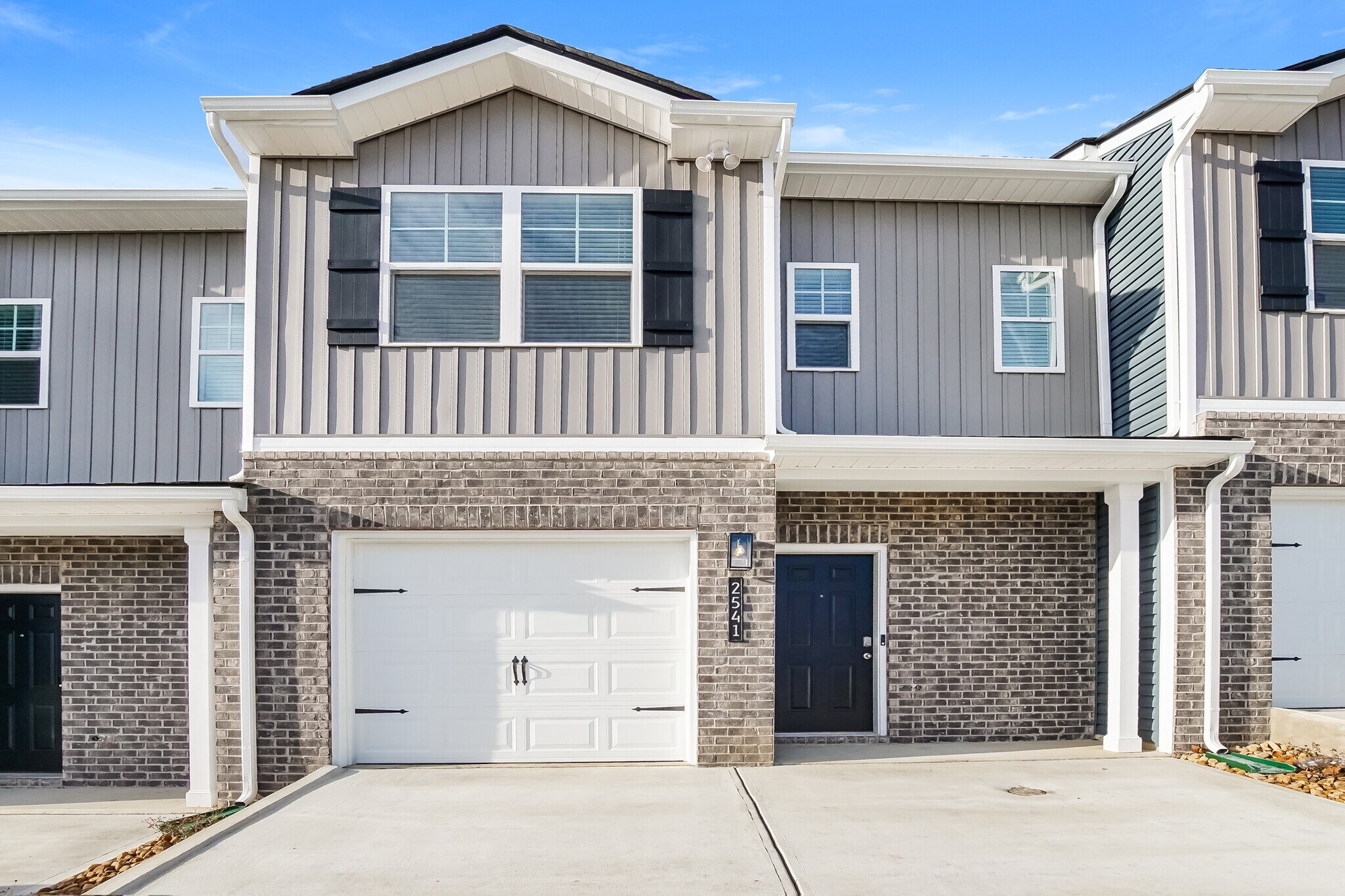 Building Photo - 2541 Legg Ln