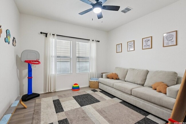 Building Photo - 13030 Vista Holw