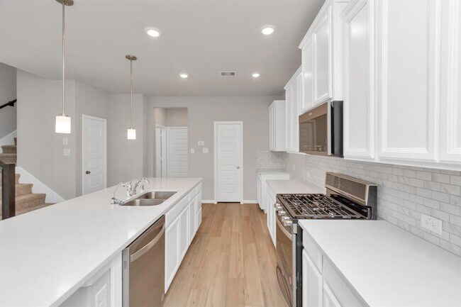 Building Photo - 1510 Parkland Oak Dr