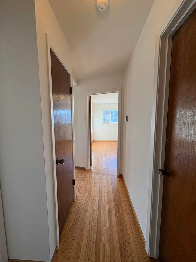 Building Photo - 2901 Cabrillo St