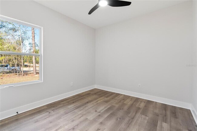 Building Photo - 12248 SW 96th Ln