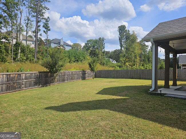 Building Photo - 16 Saint Georges Pl