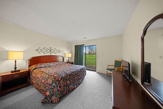 Building Photo - 8005 Cherokee Trail