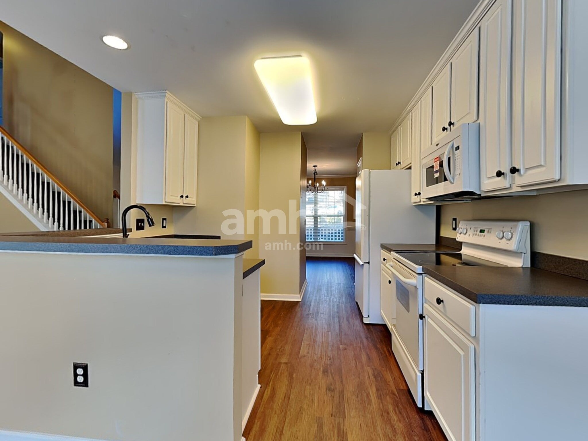 Building Photo - 11 Bittercrest Ct