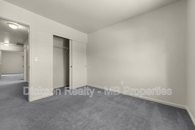 Building Photo - 2447 Anqua Dr