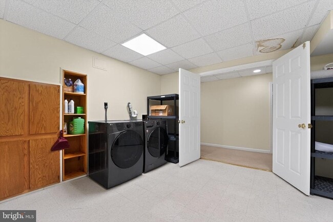 Building Photo - 7916 Evesboro Dr