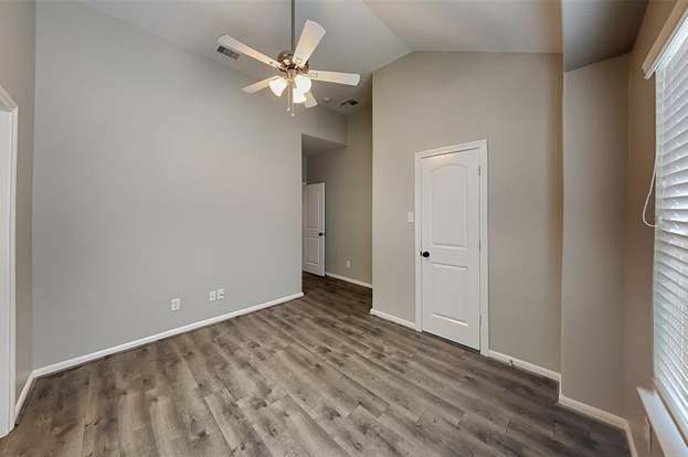 Building Photo - 118 Cheswood Forest Dr