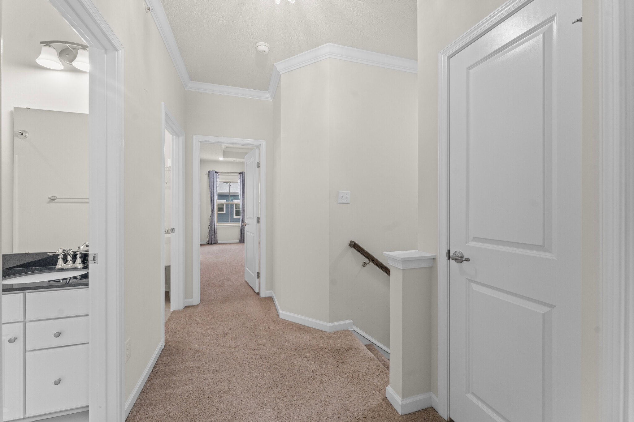 Building Photo - 2008 Hemlock Ln