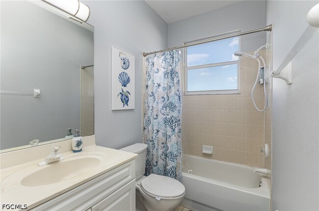 Building Photo - 532 Archer Pkwy W