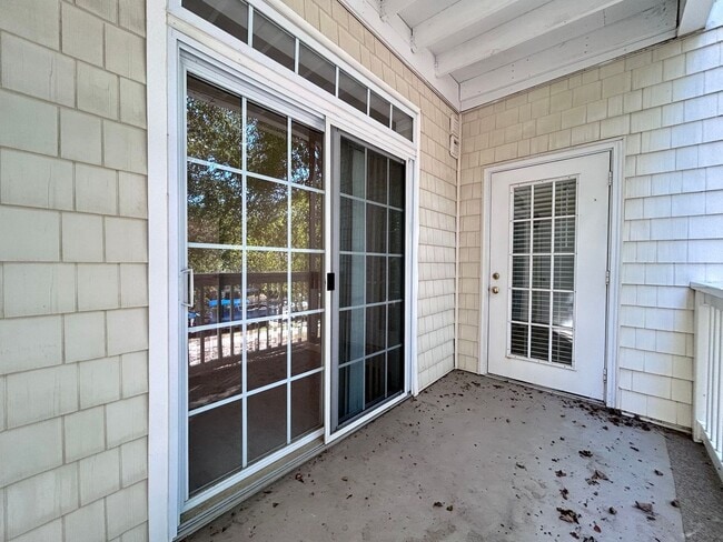 Building Photo - Gated community on the bay side of Shore D...