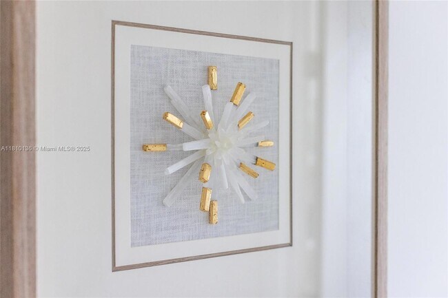 Building Photo - 159 NE 6th St