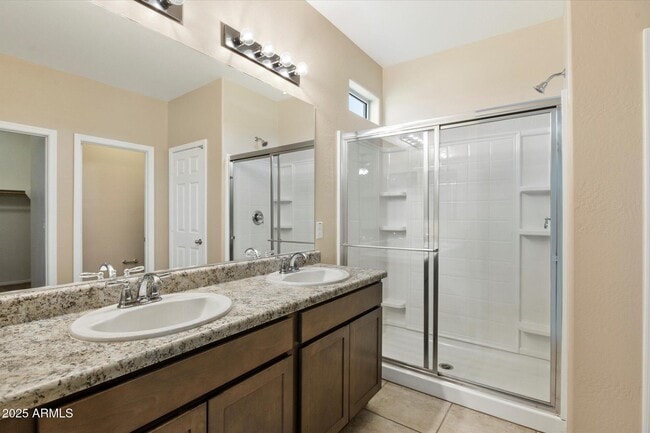 Building Photo - 17626 W Paraiso Dr