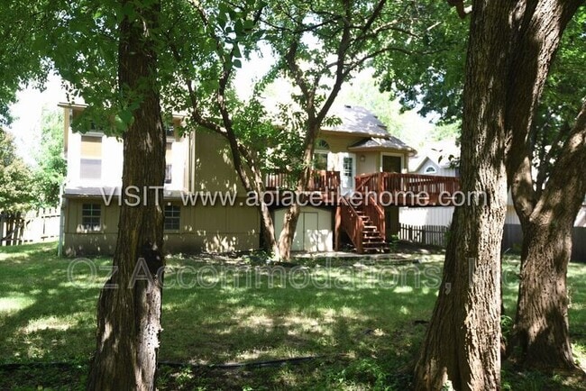 Building Photo - 15306 Riley St