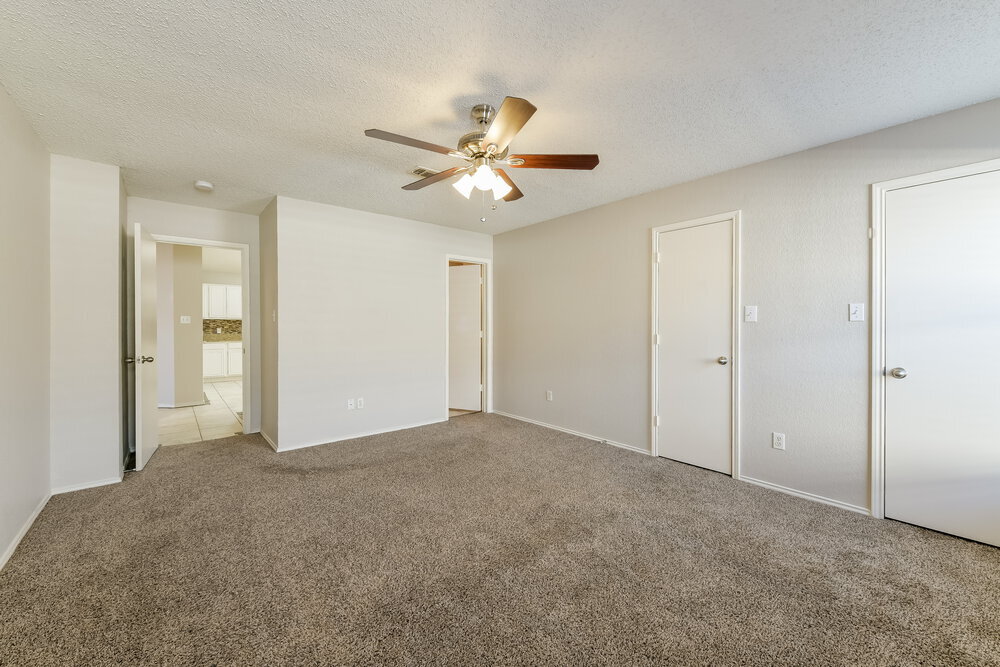 Building Photo - 6204 Tidewater Dr